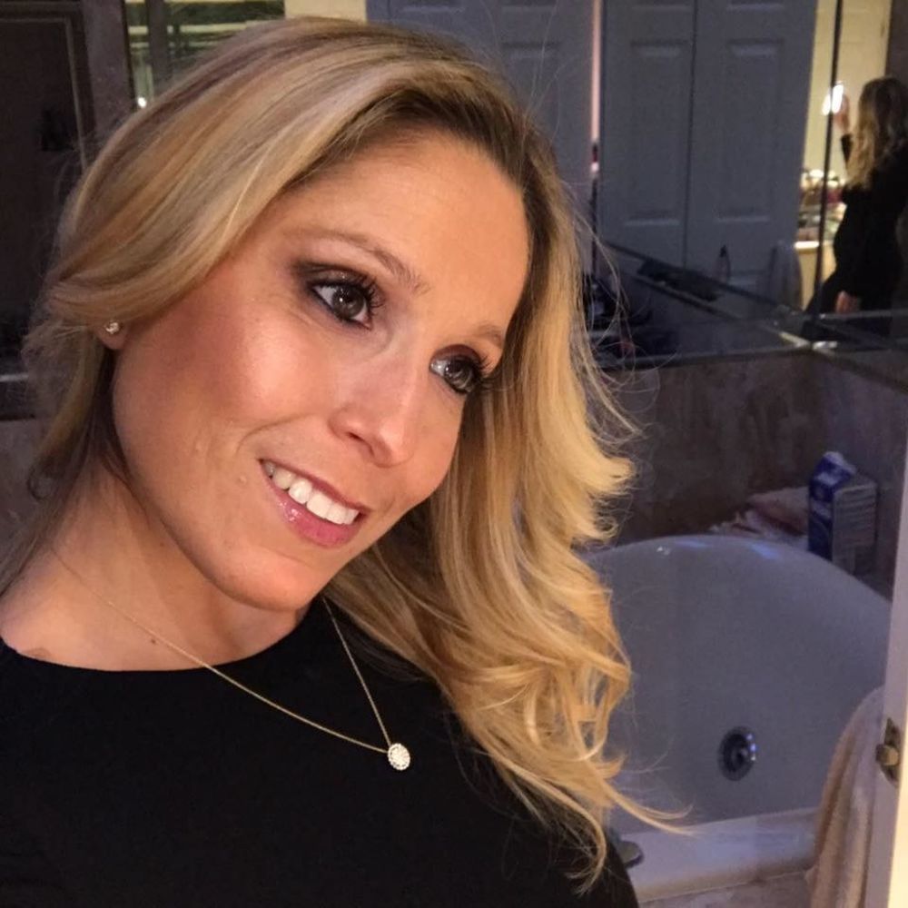 Meet your Posher, Jennifer